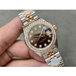Dial inlaid with brick brown dogtooth dial, rose gold two-tone strap 31mm