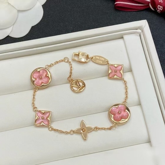 LV Four Flower Bracelet Pink Mother of Pearl