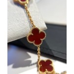 Four-leaf clover red bracelet rose gold
