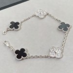 Four-leaf Clover Half Diamond Bracelet Silver Black