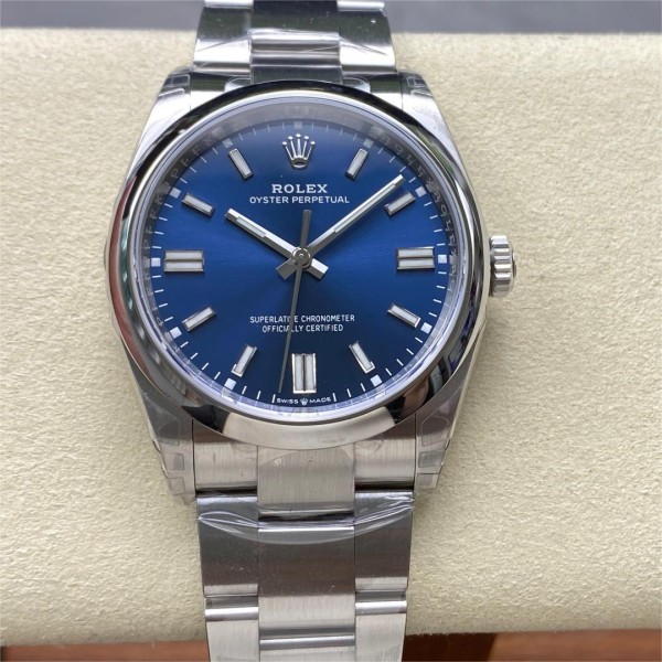 Oyster blue dial silver strap 31mm