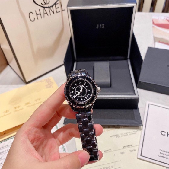 J12 Series Black