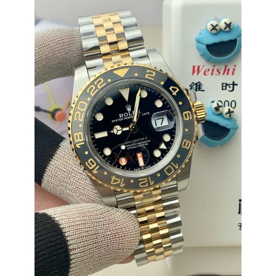 Greenwich series, black dial, black bezel, 40mm, gold and silver five-link bracelet.