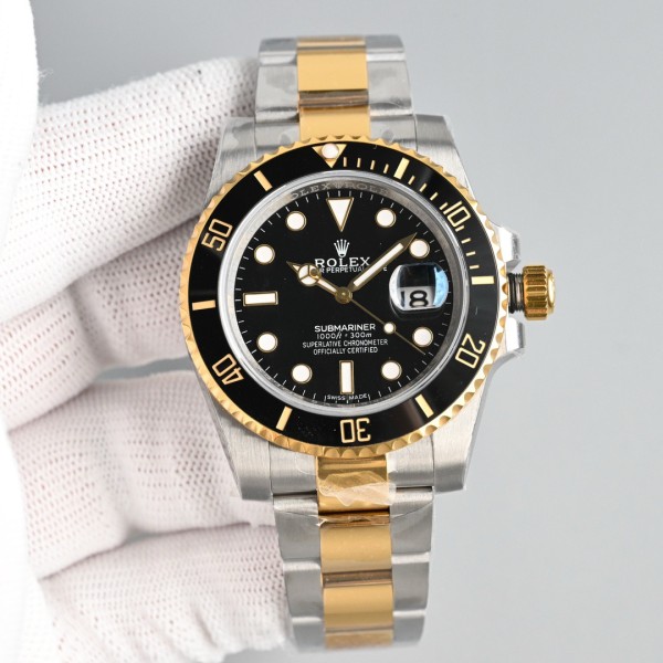 Rolex Submariner series, black dial, black bezel, 40mm, silver and gold Oyster bracelet.