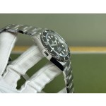 Rolex Submariner series, black dial, black bezel, 41mm, silver Oyster bracelet.