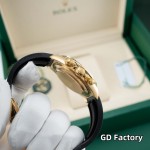 Rolex Daytona series, meteorite dial, black bezel, gold case, 40mm, rubber strap.
