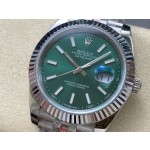 Log Series men's watch, green dial, silver bezel, 41mm, silver five-link bracelet.