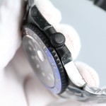 Greenwich series, carbon black dial, black and blue ceramic bezel, 40mm, black Oyster bracelet.