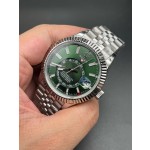 Navigator series men's watch, green dial, silver bezel, 42mm, silver five-link bracelet.