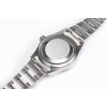 Navigator series men's watch, bright black dial, silver bezel, 42mm, silver Oyster bracelet.