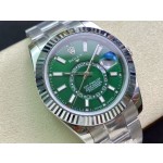 Navigator series men's watch, blue dial, silver bezel, 42mm, silver Oyster bracelet.