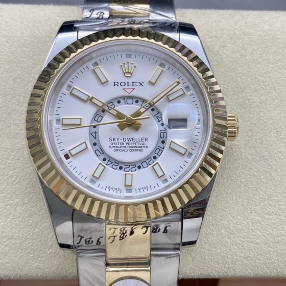 Navigator series men's watch, white dial, gold bezel, 42mm, two-tone Oyster bracelet.