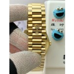 Sunday calendar series men's watch, gold dial, gold bezel, 40mm, gold President-style bracelet.