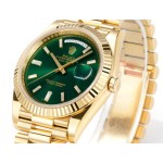 Sunday date display series men's watch, green dial, gold bezel, 40mm, gold President-style bracelet.