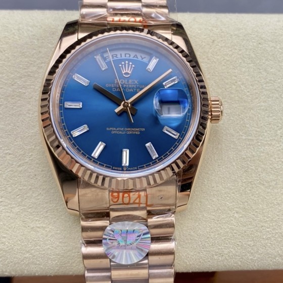 Sunday date display series women's watch, blue dial, rose gold bezel, 36mm, rose gold President-style bracelet.