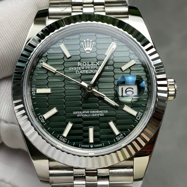 Datejust series green dial 41 mm silver strap