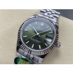 Datejust series, green dial, 31mm. Silver strap.