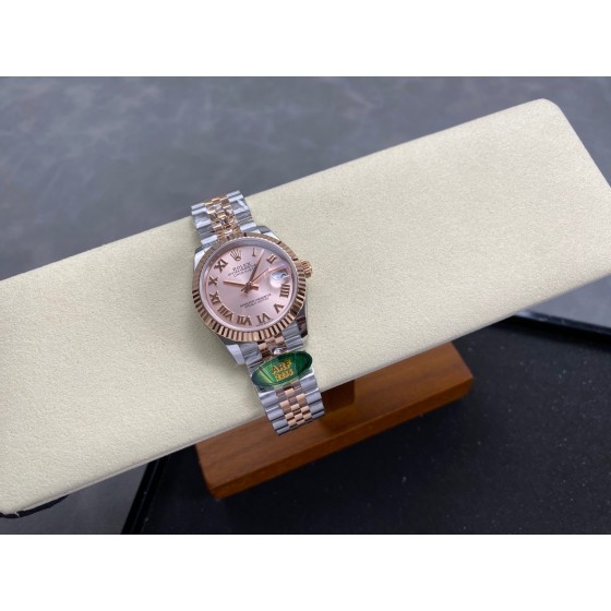 Datejust series, 31mm pink dial, rose gold two-tone strap.