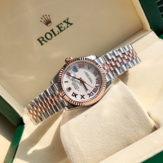 Datejust series, white dial, 31mm, rose gold two-tone strap