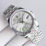 Rolex Datejust series, silver dial and silver bracelet, 41mm
