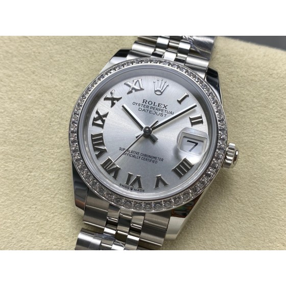 Datejust series, silver dial with diamonds, 31mm, silver bracelet.