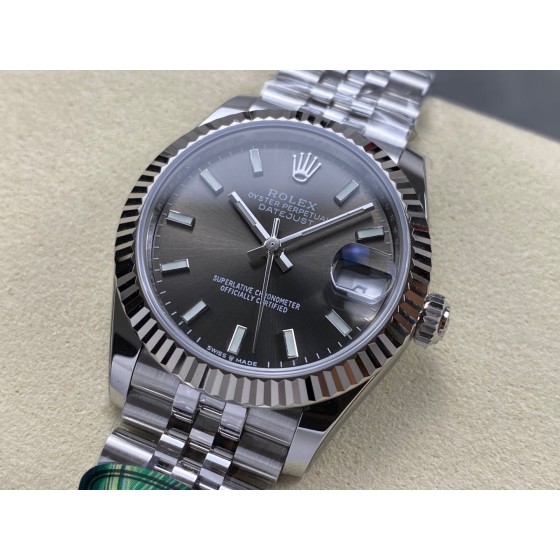Datejust series, grey dial, 31mm, silver strap