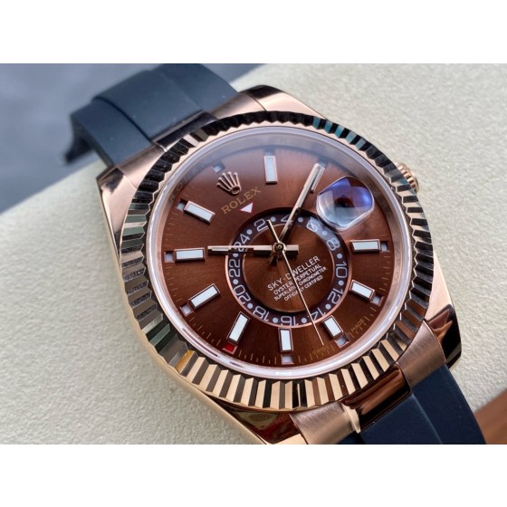 Navigator series men's watch, chocolate dial, rose gold bezel, 42mm, rubber strap.