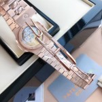 Patek Philippe Nautilus 5711, black dial, 40mm diameter, 8.8mm thickness.