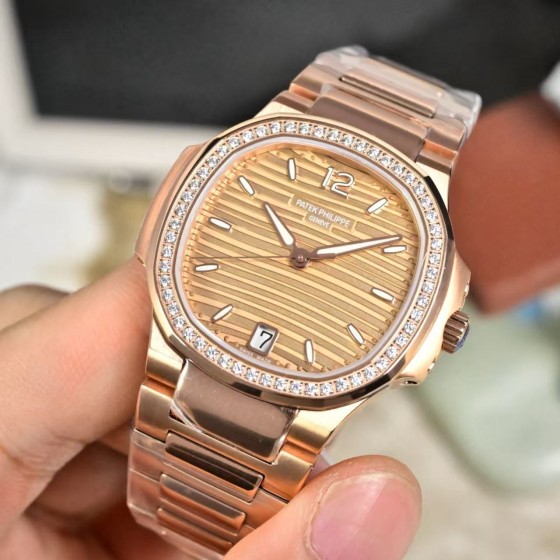 Patek Philippe Nautilus 7118 Series