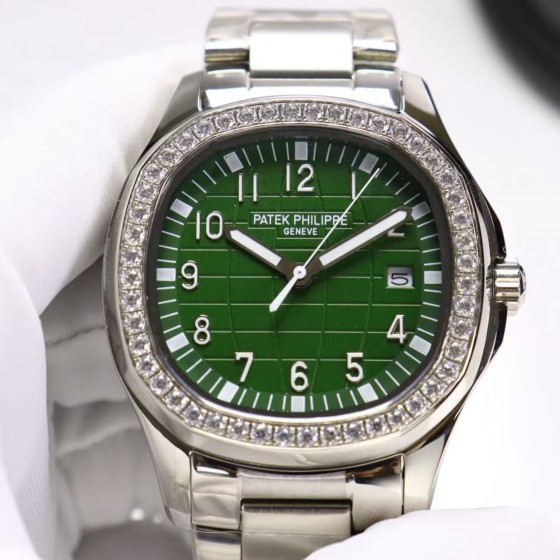 Patek Philippe Aquanaut — The King of Steel Watches